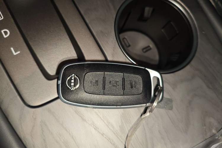 Used Nissan Teana 2026 Model Harmony Cockpit 2.0L Ultra-Comfort Edition