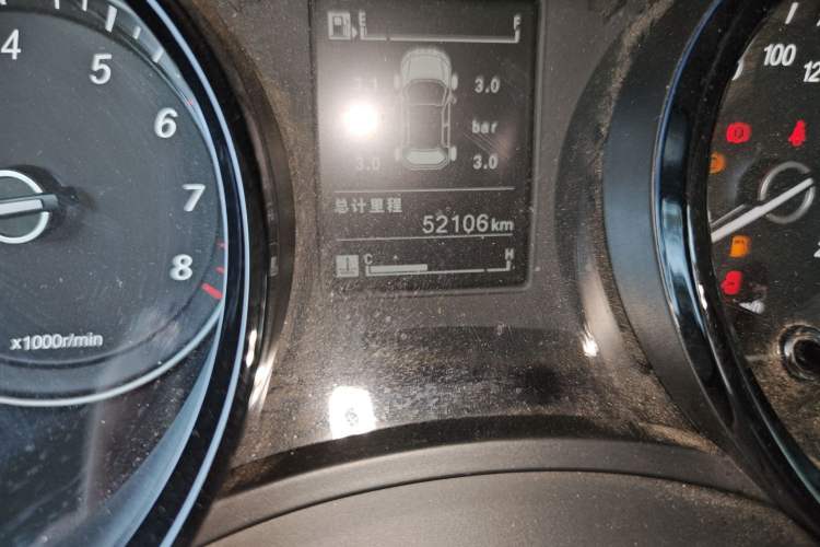 Used Wuling Hongguang PLUS 2019 1.5T Manual Comfort Version 7 Seats
