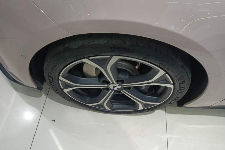 Used Nio ET5 2022 75 kWh