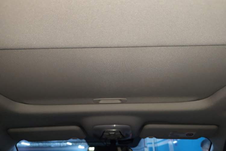 Used GAC Trumpchi GS4 2017 235T Automatic Two-Wheel Drive Luxury Smart Connectivity Version Headliner