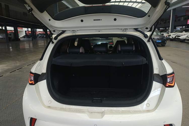 Used BYD Dolphin 2023 420 km Fashion Edition
