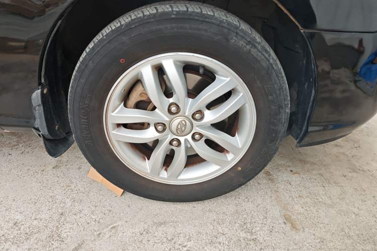 Used Hyundai Celesta 2011 1.6L Manual Comfort Edition