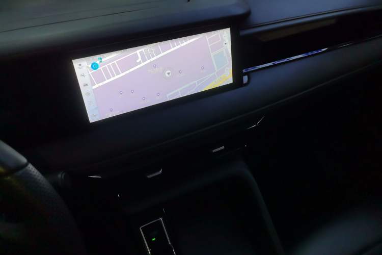 Used Roewe i5 2023 1.5L CVT Luxury Edition