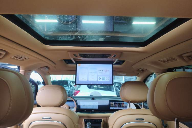 Used VOYAH Dream 2024 PHEV Extended-Range Premium Edition Headliner