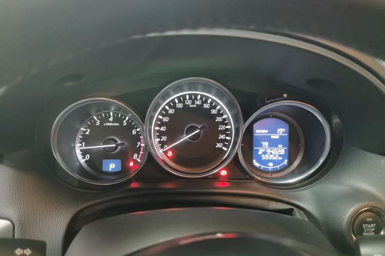 Used Mazda CX-5 2015 2.0L Automatic Two-Wheel Drive Urban Version