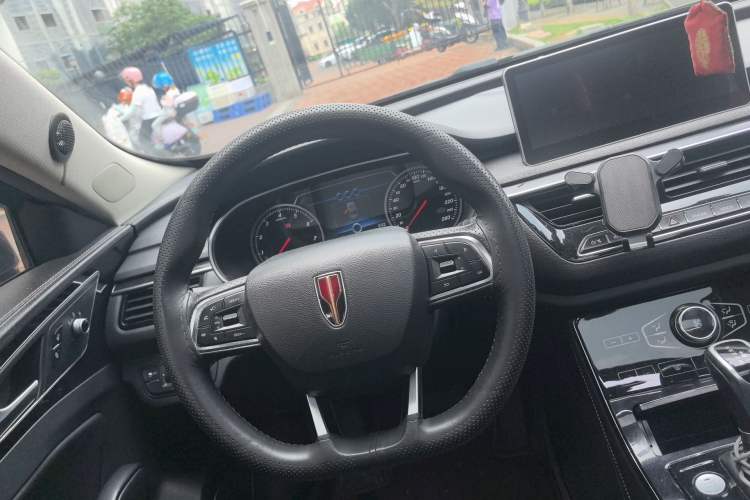 Used Hongqi H5 2019 30TD Dynamic Edition
