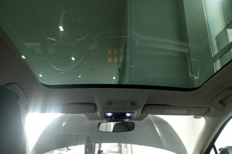 Used Volkswagen ID.6 CROZZ 2022 Long-Range PRO Edition