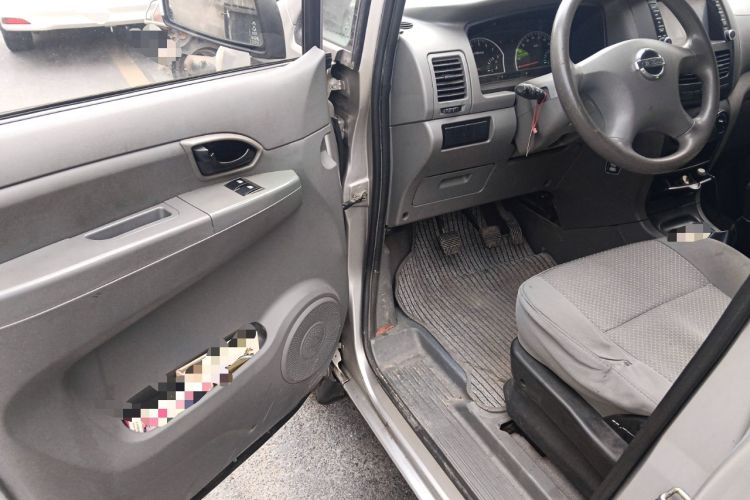 Used Dongfeng Shuaike 2011 1.6L Manual Commercial 5-Seater