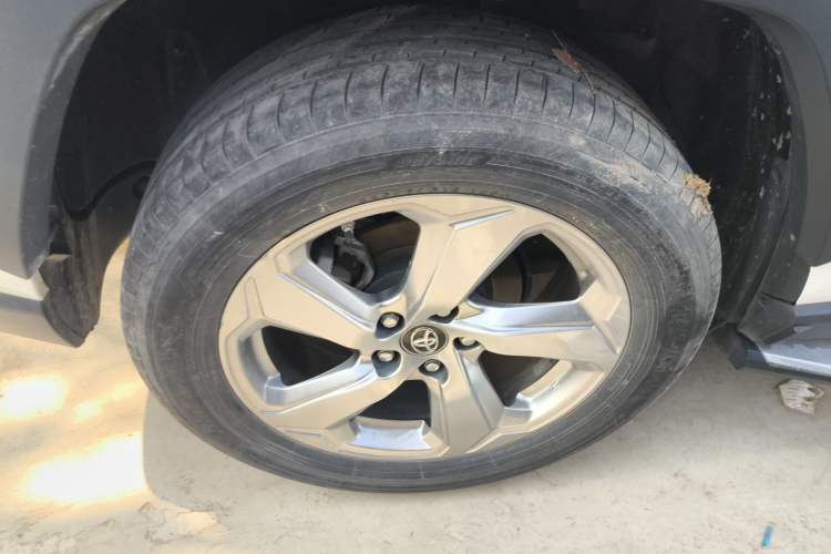 Used Toyota RAV4 2020 2.0L CVT Two-Wheel Drive Fashion PLUS Edition