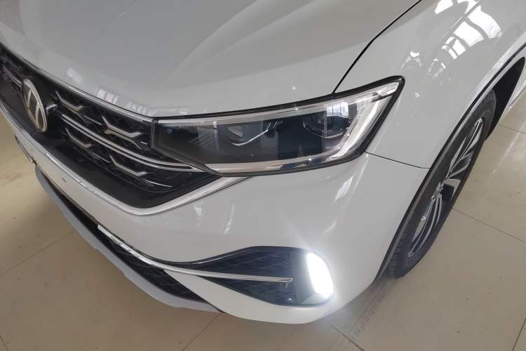 Used Volkswagen Tayron X 2023 330TSI Two-Wheel-Drive Prestige High-Energy Version