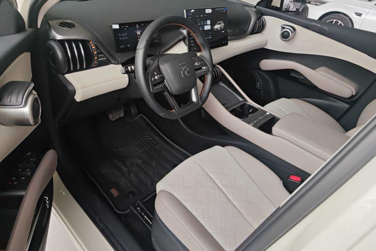 Used BYD Yuan PLUS 2025 Intelligent Driving Version 510 KM Beyond-Grade Edition