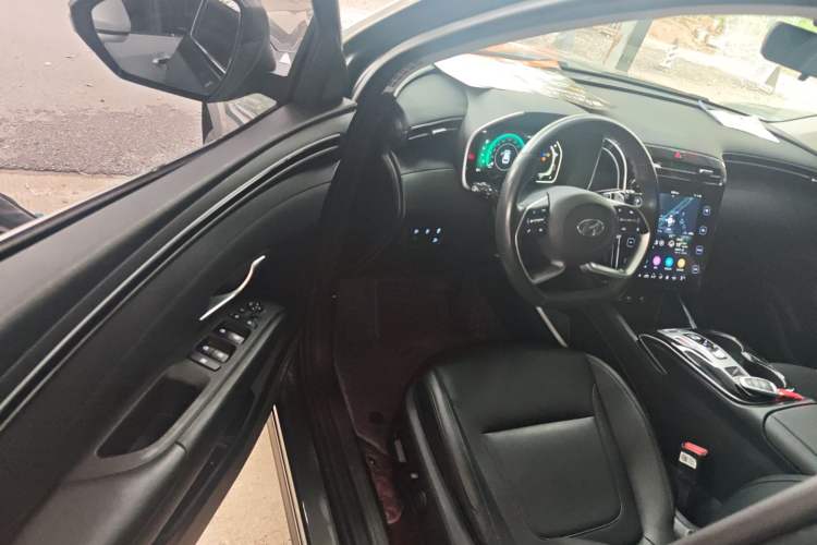 Used Hyundai Tucson 2023 Tucson L 1.5T Automatic Two-Wheel Drive DLX Luxury Edition
