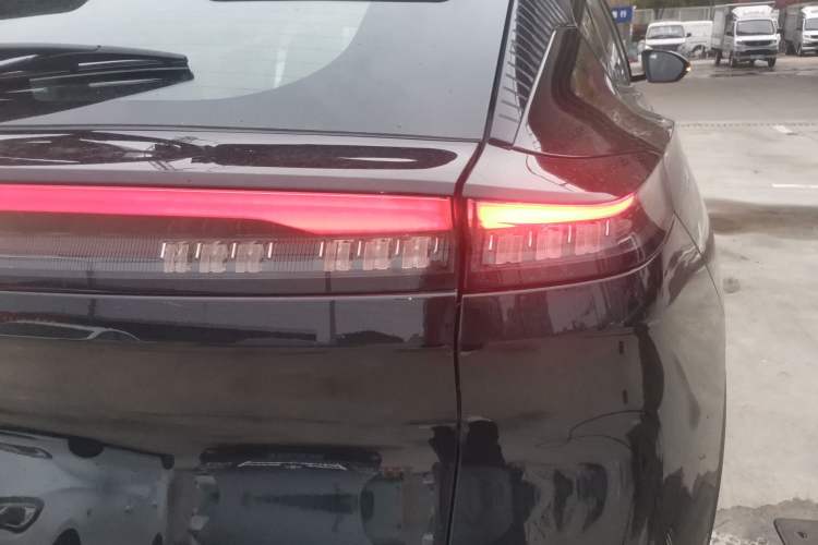 Used Dongfeng Aeolus Mage 2024 Honor Edition 1.5T Luxury Model
