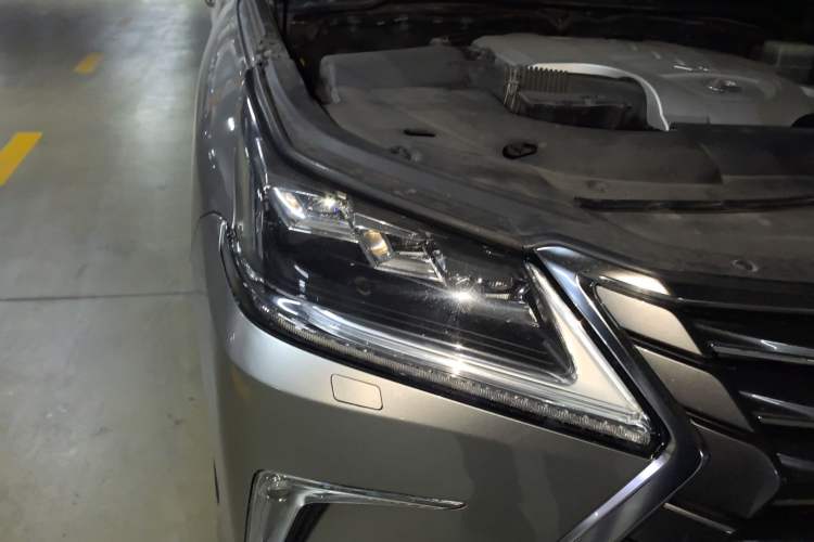 Used Lexus LX 2016 570 Prestige Luxury Edition
