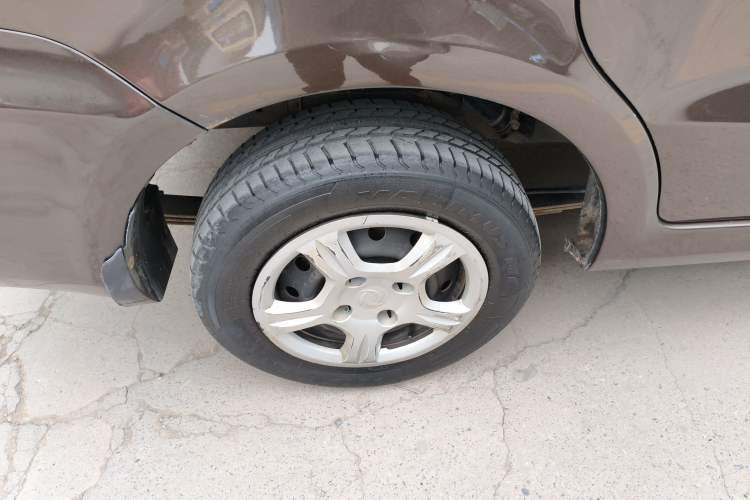 Used Dongfeng Fengon 330 2014 1.5L Manual Utility Version DK15
