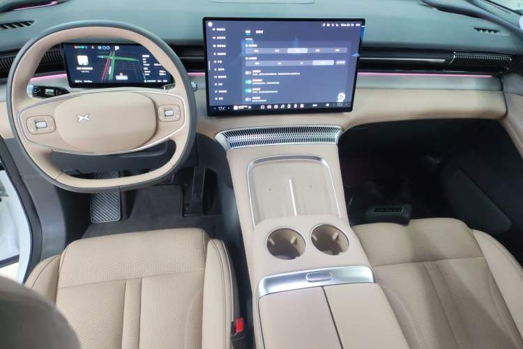 Used XPeng X9 2025 740 Ultra-Long Range Max
