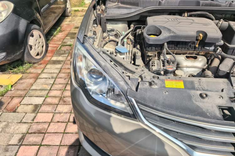 Used Roewe 360 2016 1.5L Manual Smart Screen Version
