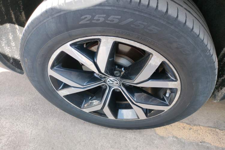 Used Volkswagen Teramont 2020 Revised Version 380TSI Four-Wheel Drive Luxury Edition Exterior 2