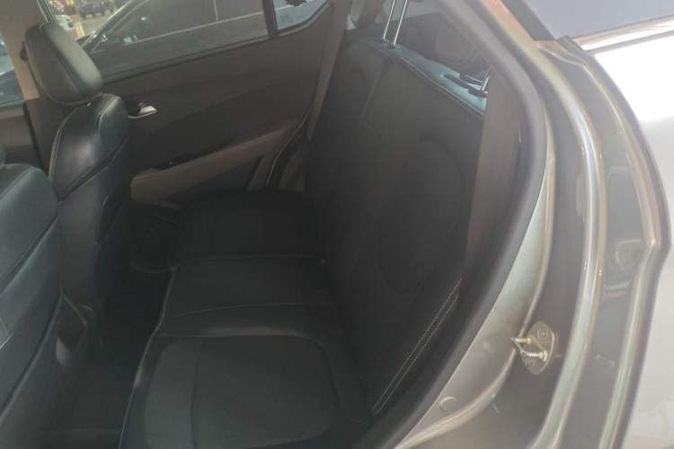 Used Baojun 510 2017 1.5L Manual Fashion Model Left Rear Seat
