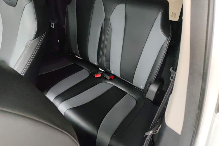 Used Roewe Clever 2022 311km QiQi BoBo Edition