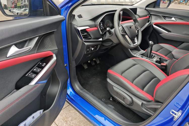 Used SOL X8 2021 300T Manual Panoramic Luxury Edition 6 Seats