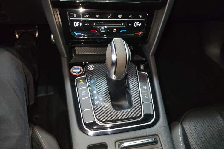 Used Volkswagen FAW-Volkswagen CC 2023 380TSI Striking Edition
