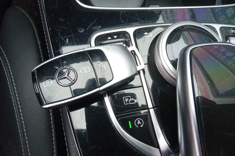 Used Mercedes-Benz E-Class 2017 E 200 Sport 4MATIC
