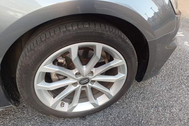 Used Audi A4L 2018 30th Anniversary Edition 40 TFSI Fashion Model