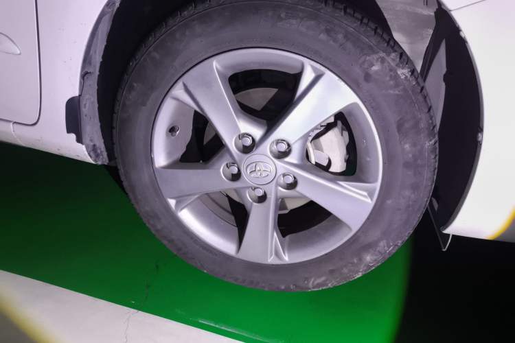 Used Toyota Corolla 2013 Special Edition 1.8L CVT ZhiKu GL-i