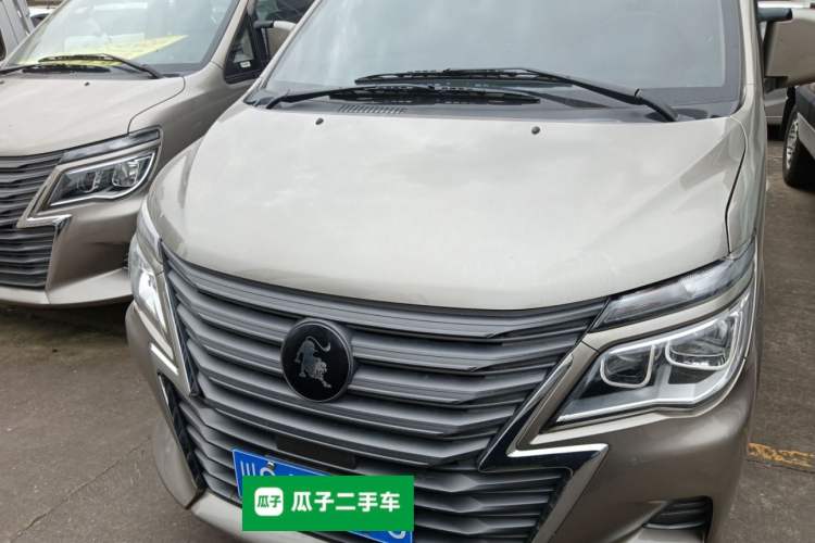 Used FORTHING Lingzhi 2023 M5L 1.6L Base Model 7 Seats