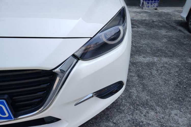 Used Mazda Mazda 3 Axela 2017 Sedan 2.0L Automatic Prestige Model China V Standard