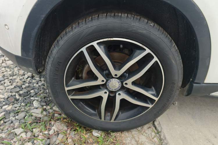 Used Mercedes-Benz GLA 2015 GLA 220 4MATIC Fashion Model