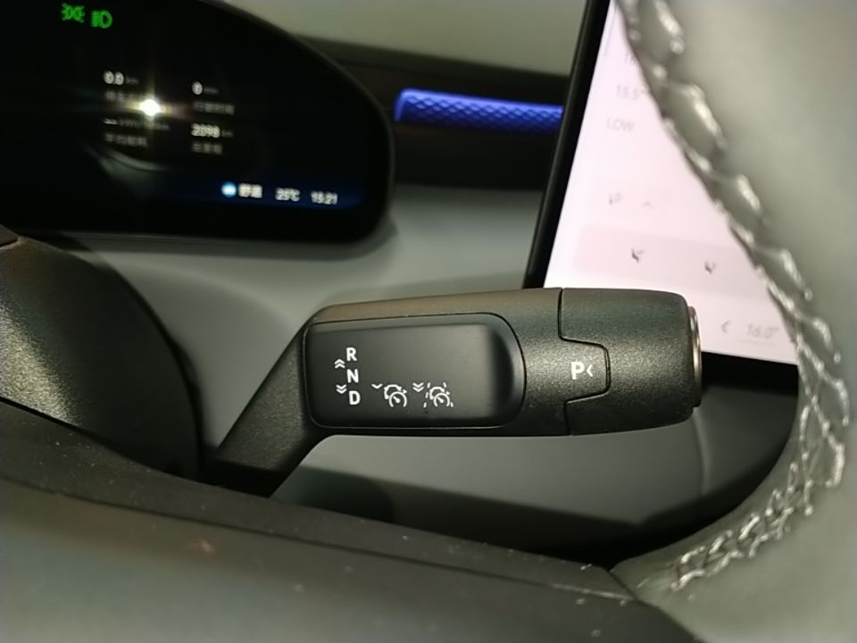 Zeekr MIX 2025 Intelligent Driving Version — снимка 18