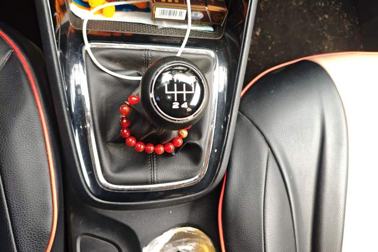 Used Roewe i5 2019 1.5L Manual 4G Connected Langyue Edition
