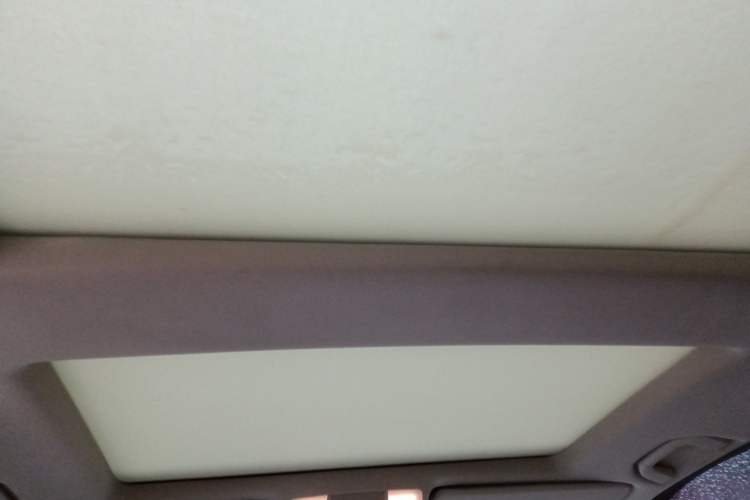 Used Mercedes-Benz GLK-Class 2013 Facelift GLK 300 4MATIC Fashion Edition Headliner