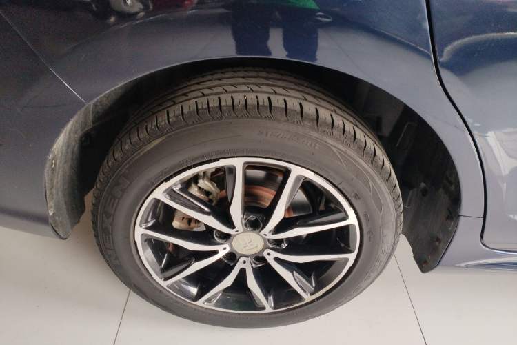 Used BYD Song MAX 2017 1.5T Automatic Smart Connect Luxury 7-Seater
