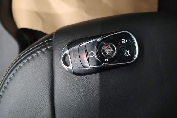 Used Buick LaCrosse 2021 652T Luxury Model
