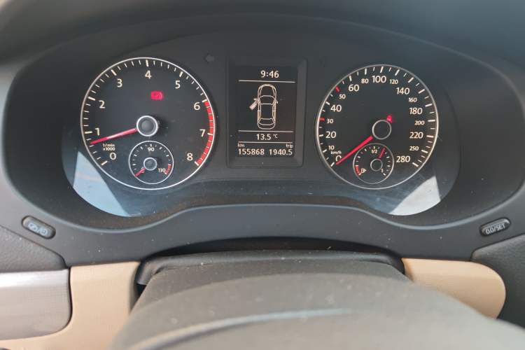 Used Volkswagen Sagitar 2012 1.4TSI Manual Luxury Model
