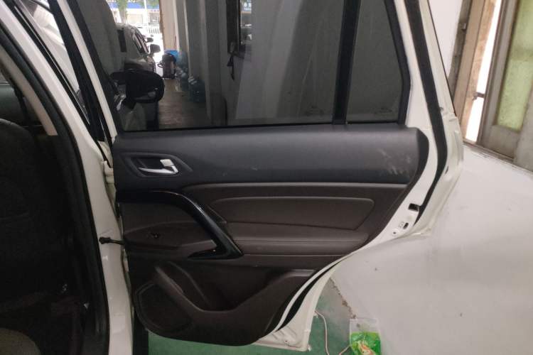 Used GAC Trumpchi GS4 2017 235T Automatic Two-Wheel Drive Luxury Smart Connectivity Version