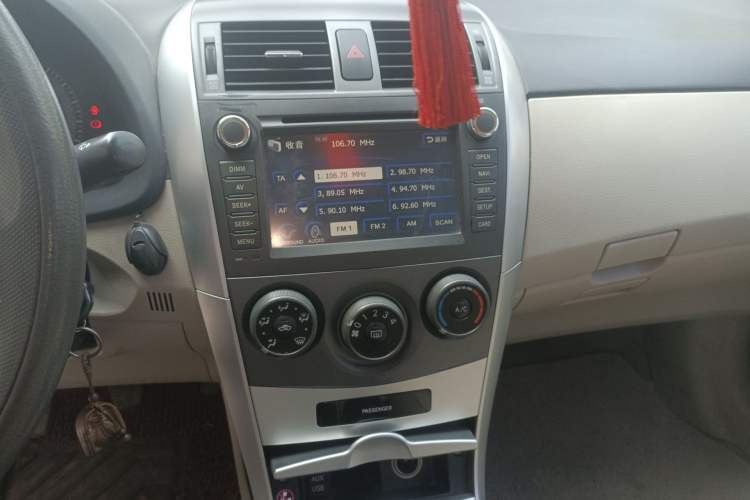 Used Toyota Corolla 2011 1.6L Manual GL Audio And AC Panel