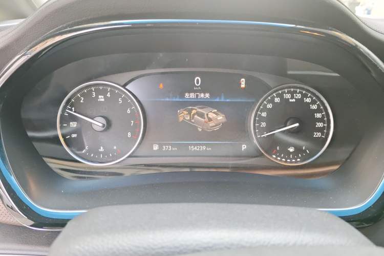 Used Buick GL8 2022 Land Cruiser Executive Class 652T Comfort Model Instrument Cluster