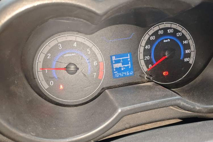 Used CHANGAN KAICHENG Star 2013 1.2L New Changan Star CNG Base Model JL473QE Odometer Close Up