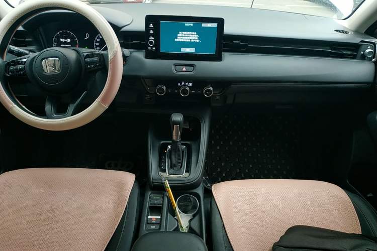 Used Honda Vezel 2023 1.5L CVT Tech Edition
