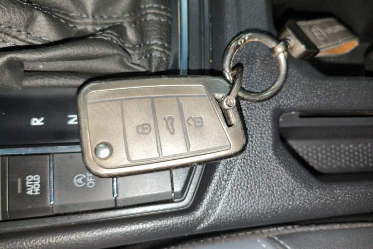 Used Volkswagen Lavida 2023 1.5L Automatic Full-Comfort Edition
