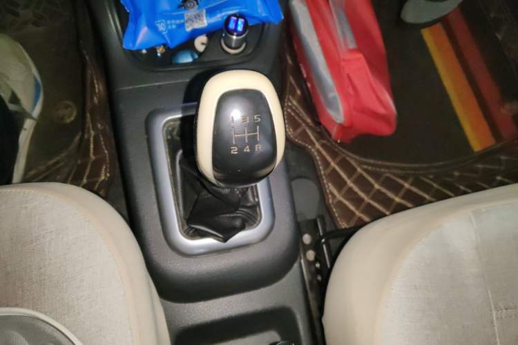 Used Suzuki Liana A6 2014 Hatchback 1.4L Manual Enjoyment Model
