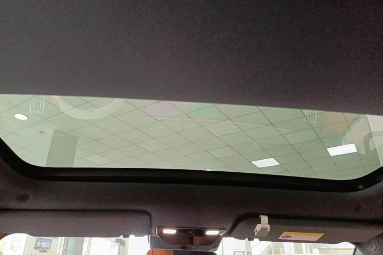 Used Li Auto L7 2023 Pro Model Headliner