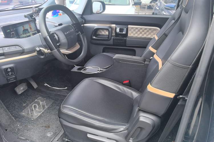 Used Baojun KiWi EV 2022 Artist Lite Edition Lithium Iron Phosphate Left Front Seat