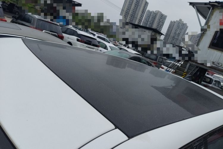 Used Land Rover Discovery Sport 2018 240 PS SE Version Roof