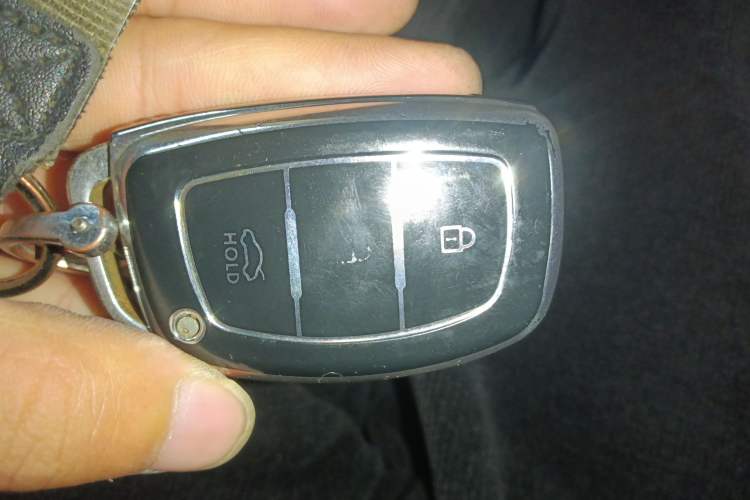 Used Hyundai Mistra 2014 1.8L Automatic Smart GLS Vehicle Key