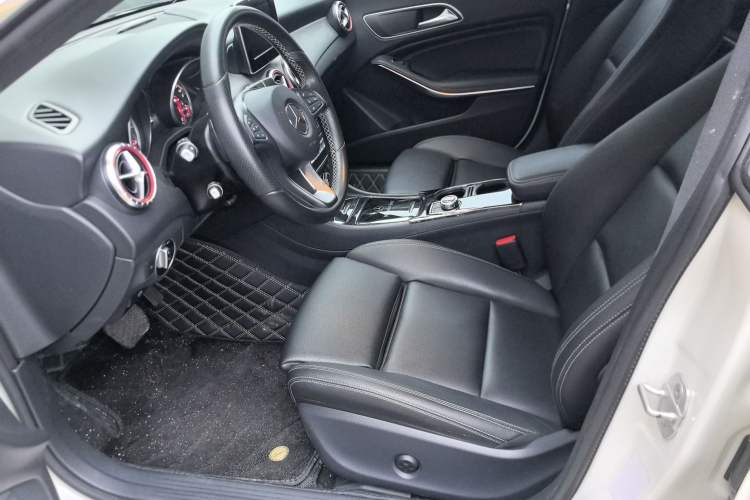 Used Mercedes-Benz CLA 2016 Facelifted CLA 200 Stylish Edition